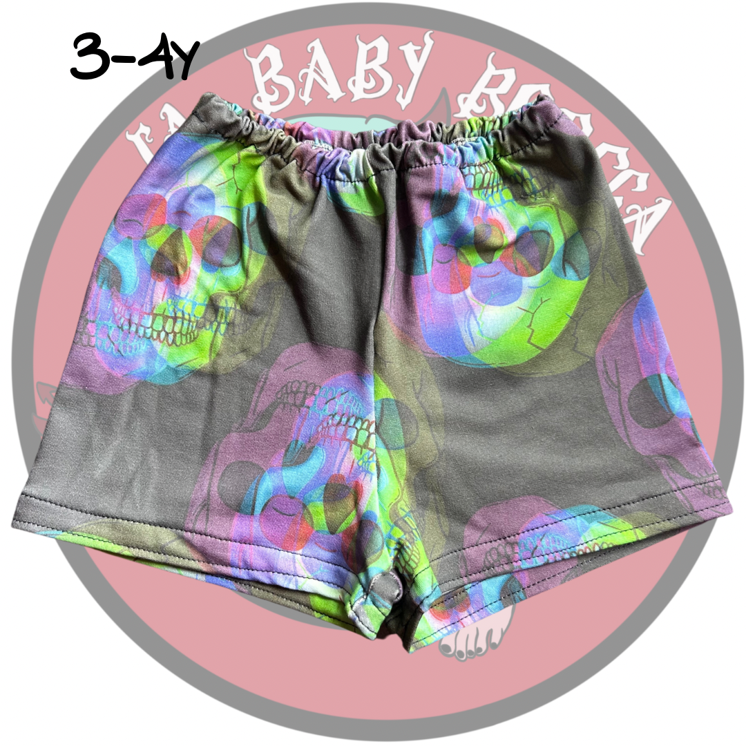 Psychedelic skulls baggy shorts